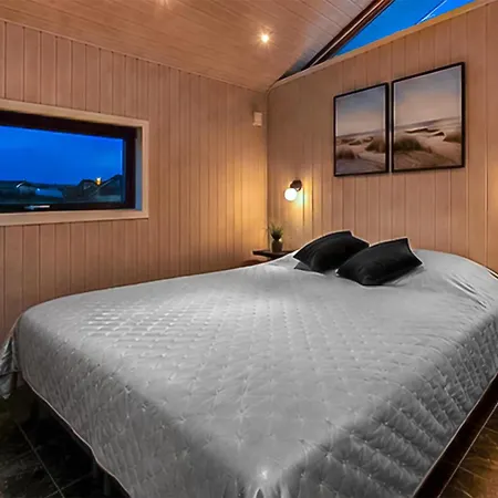 Stunning In Hvide Sande With Sauna Bjerregård