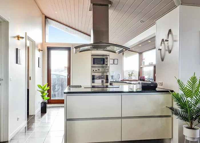 Arvidvej Hvide Sande Denm * Bjerregård